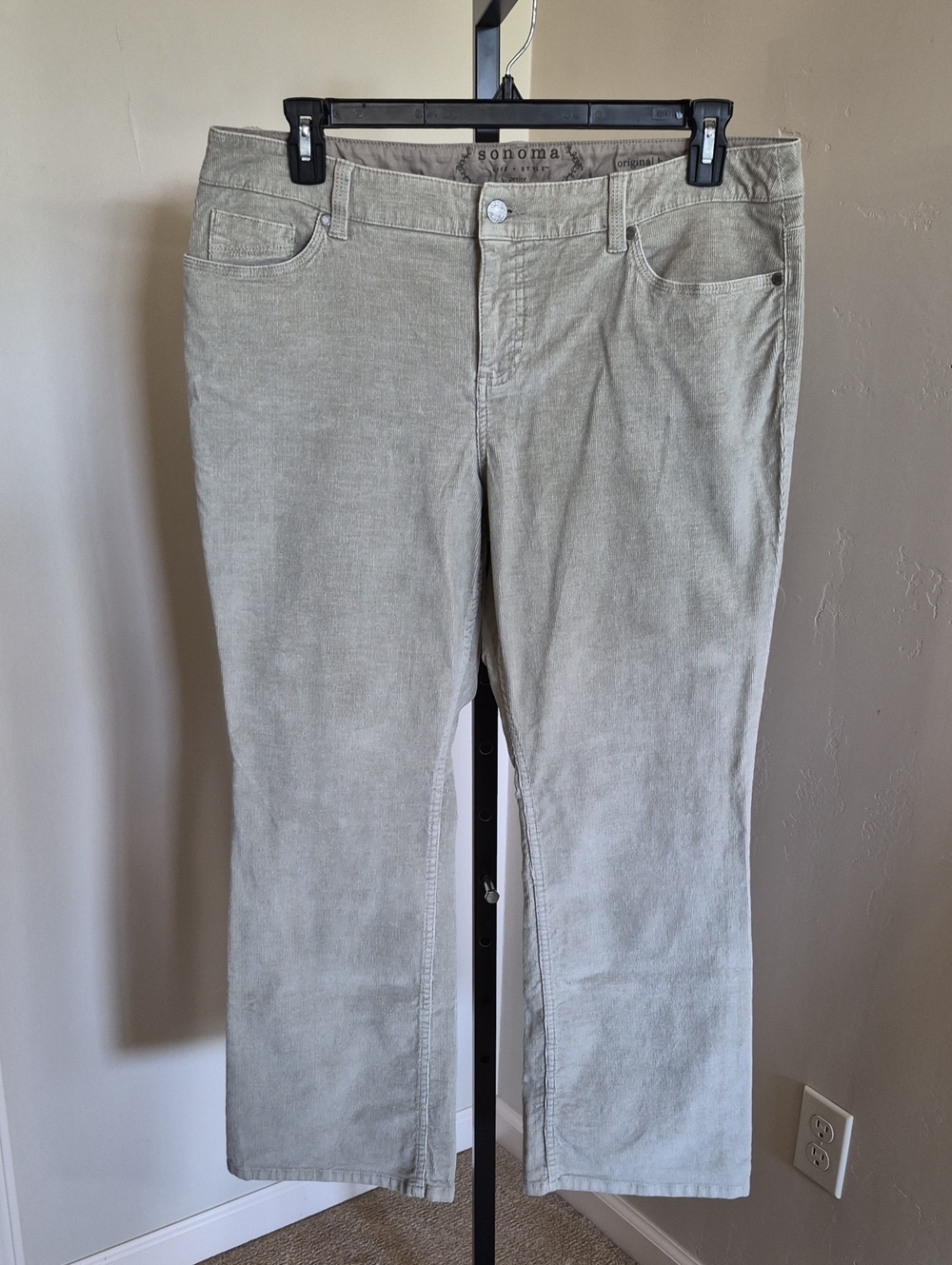Sonoma Women's Light Taupe Straight-Leg Boot Cut Corduroy Pants 16 Petite